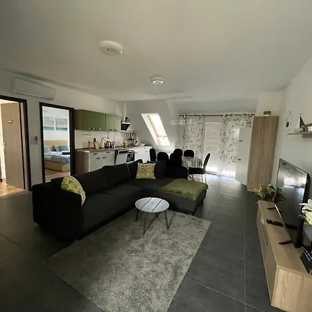 公寓 Belle 巴拉通雷勒